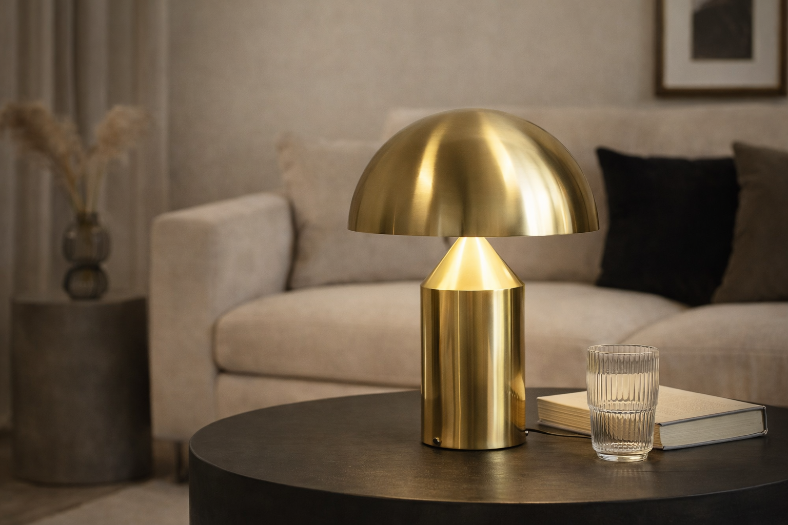 Lampe champignon doré en métal